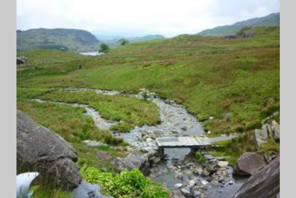 Moelwyn Cottage Blaenau Ffestiniog Exterior photo
